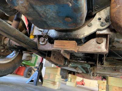 Transmission (Brackets) 2.jpg